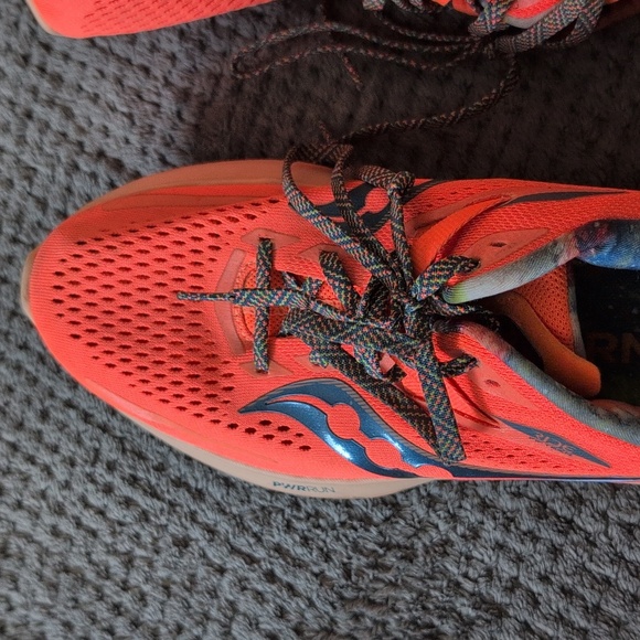 Saucony Ride 15 Orange Athletic Running Shoes Size 9 - Picture 2 of 5